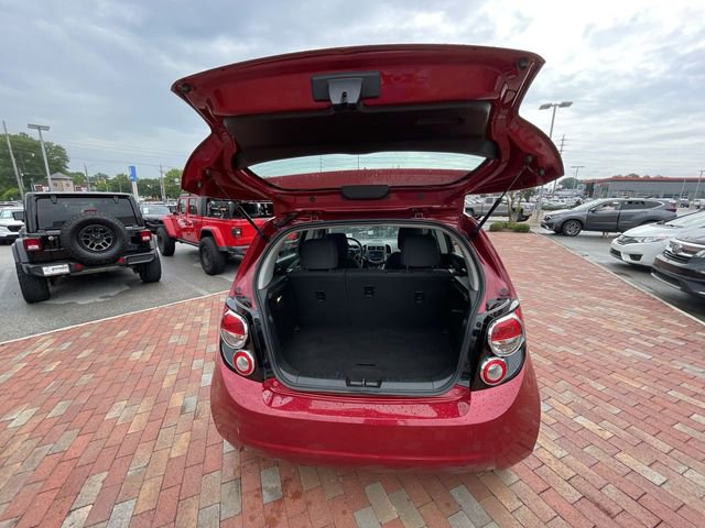 Used 2016 Chevrolet Sonic LT w/ Fun and Sun Package FWD image 36