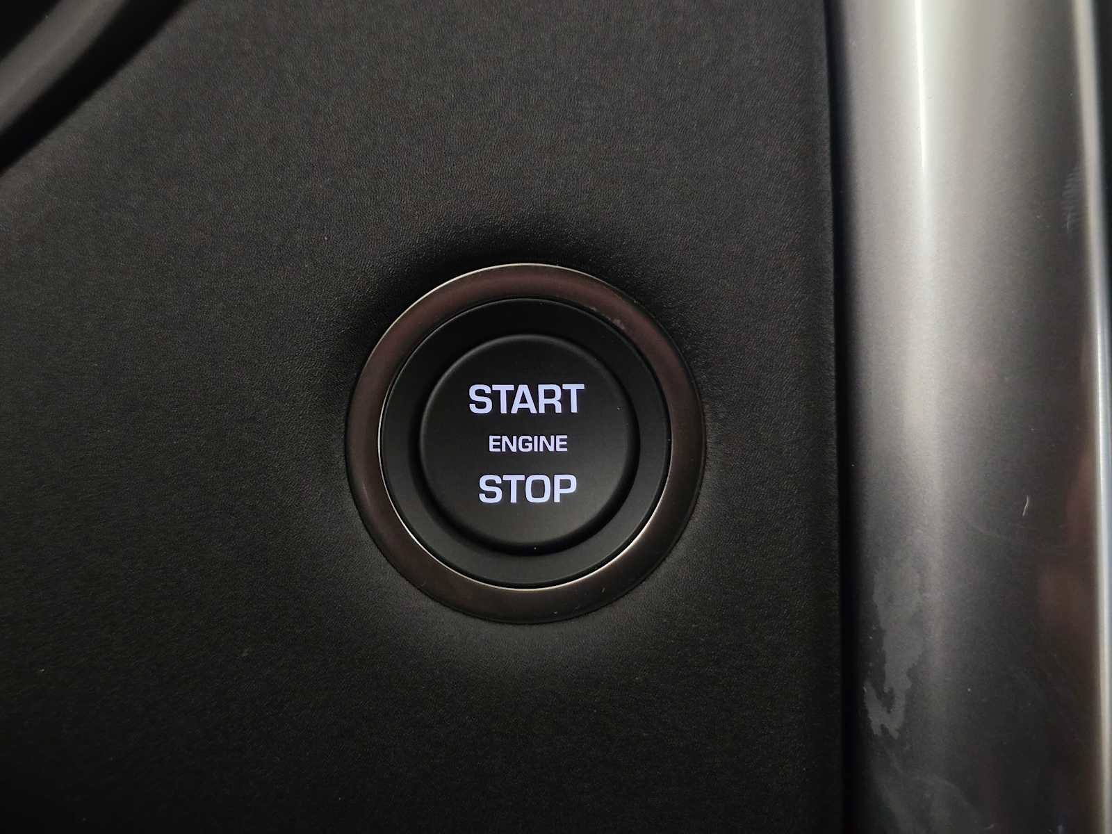 New 2026 Land Rover Discovery S AWD/4WD image 33