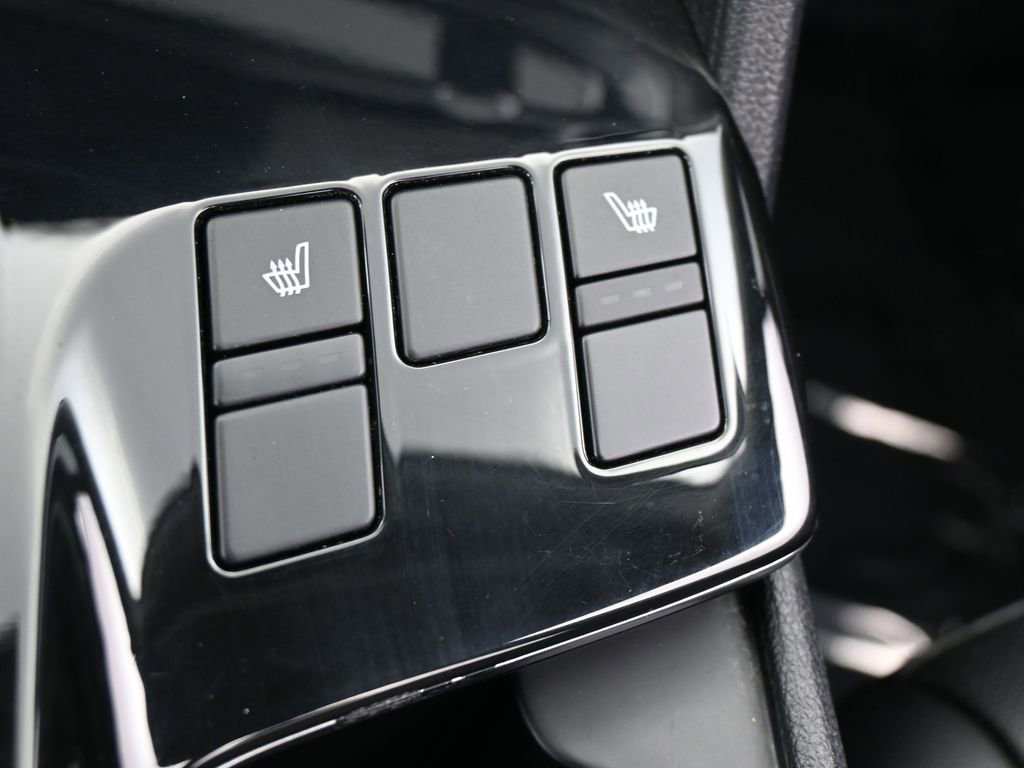 Used 2024 Kia Sportage EX image 24