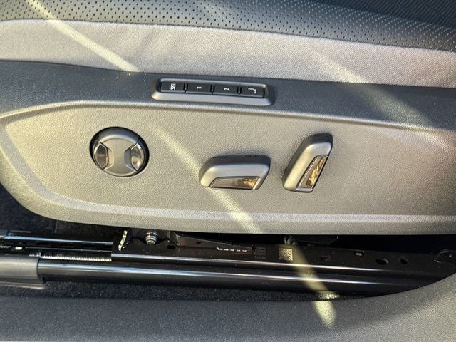 New 2026 Volkswagen ID.4 Pro S image 36