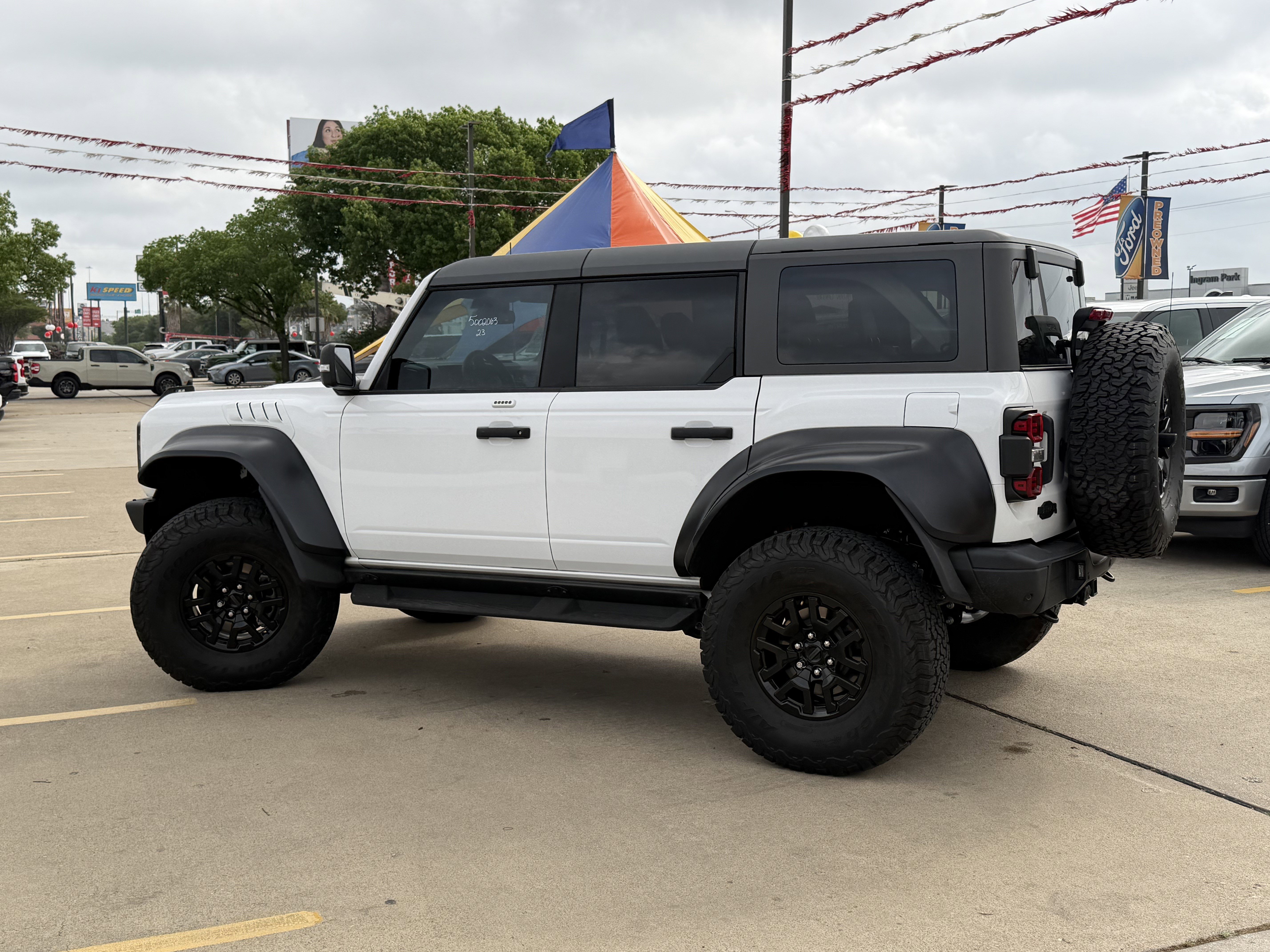 Used 2023 Ford Bronco Raptor AWD/4WD image 8