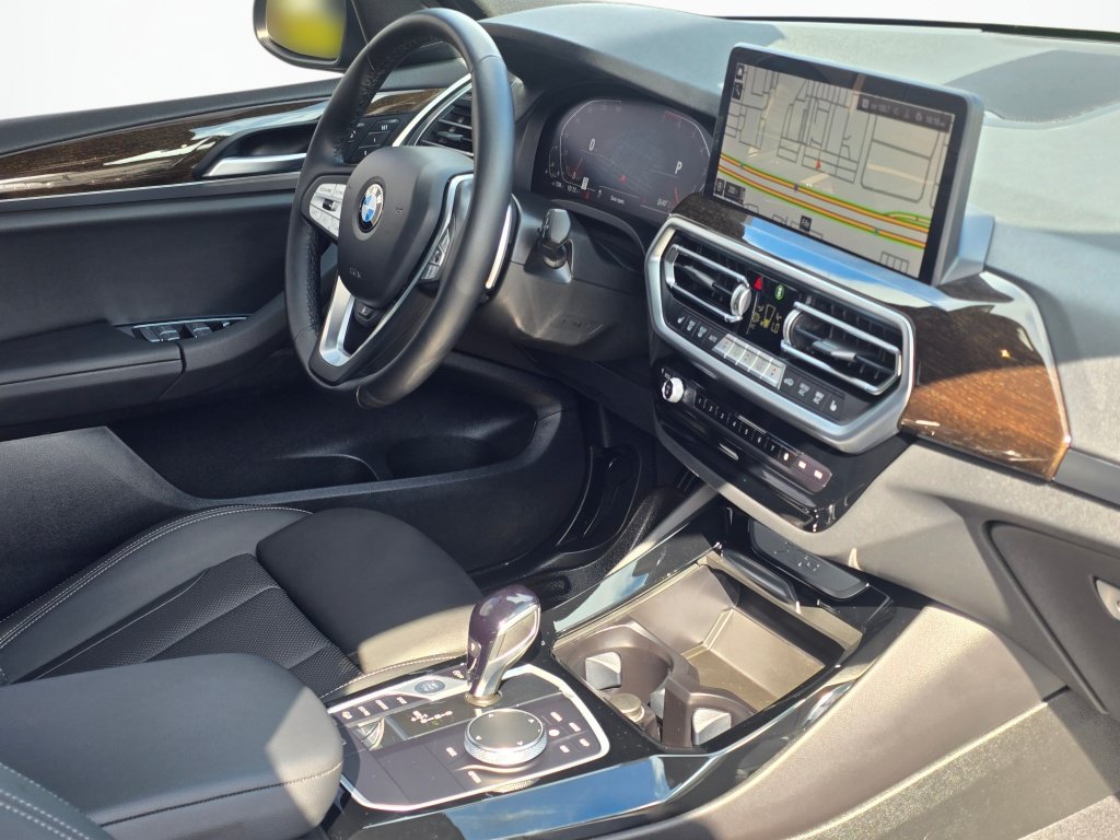 Used 2022 BMW X3 xDrive30i w/ Premium Package 2 (ZPA) AWD/4WD image 28