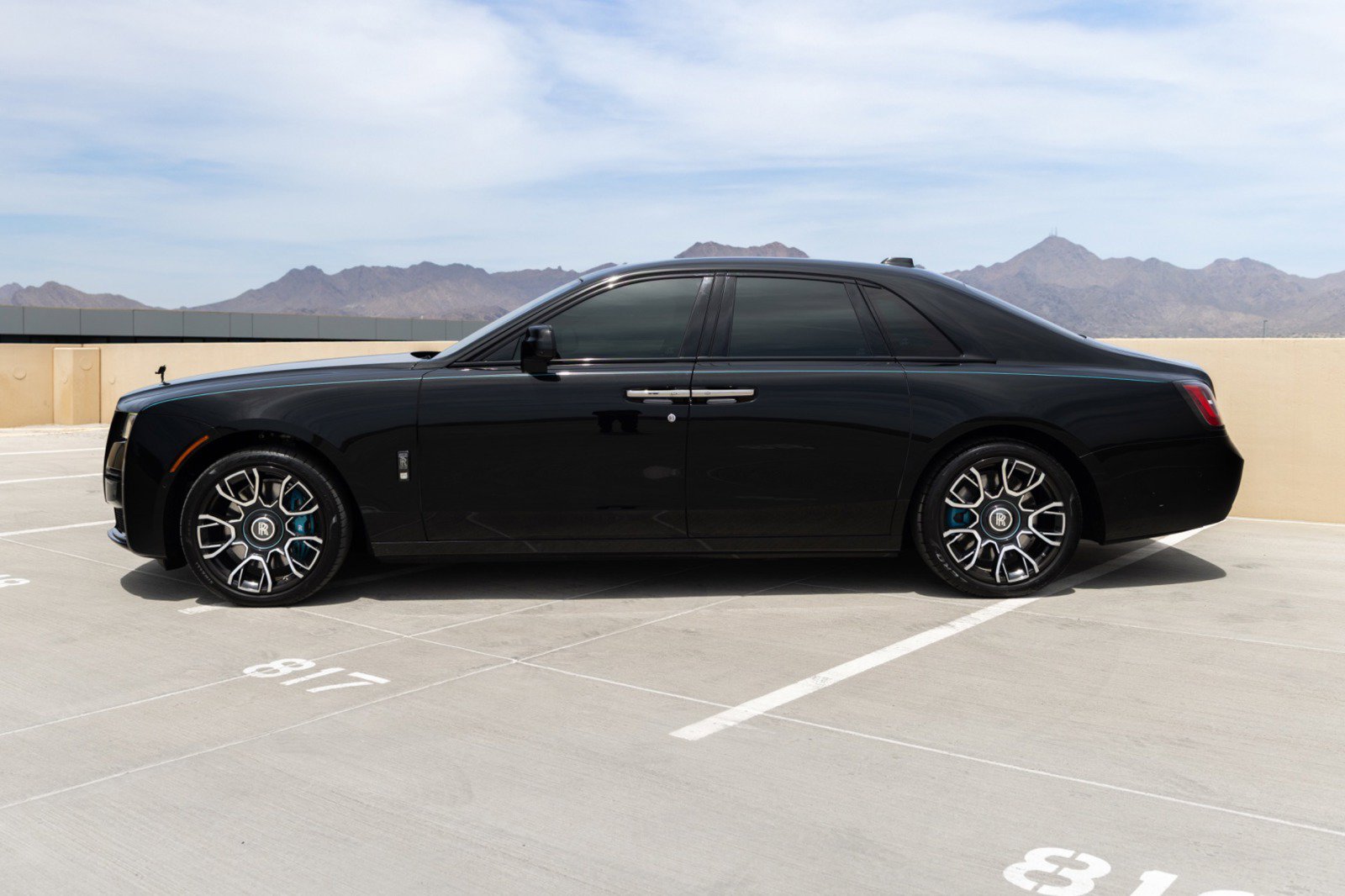 Used 2023 Rolls-Royce Ghost Black Badge w/ Black Badge Ghost Package AWD/4WD image 5