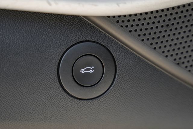 Used 2019 Chevrolet Camaro SS image 44