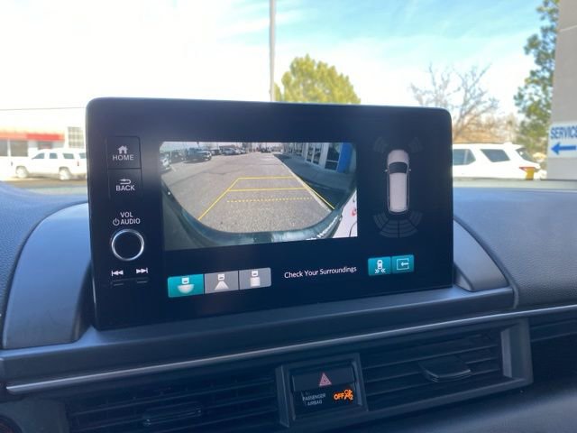 Used 2024 Honda Pilot Touring image 9