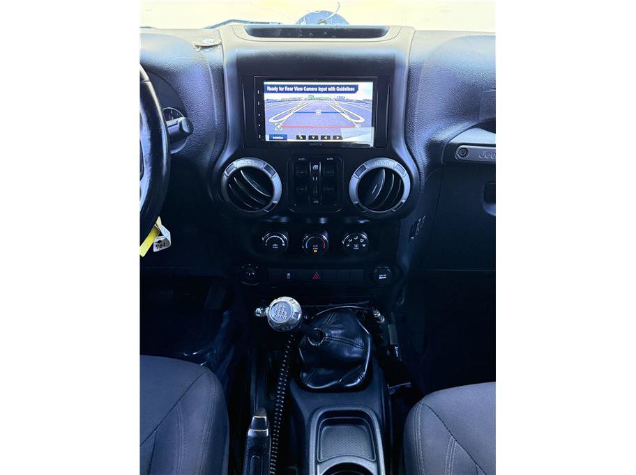 Used 2017 Jeep Wrangler Unlimited Sport w/ Quick Order Package 23S AWD/4WD image 11