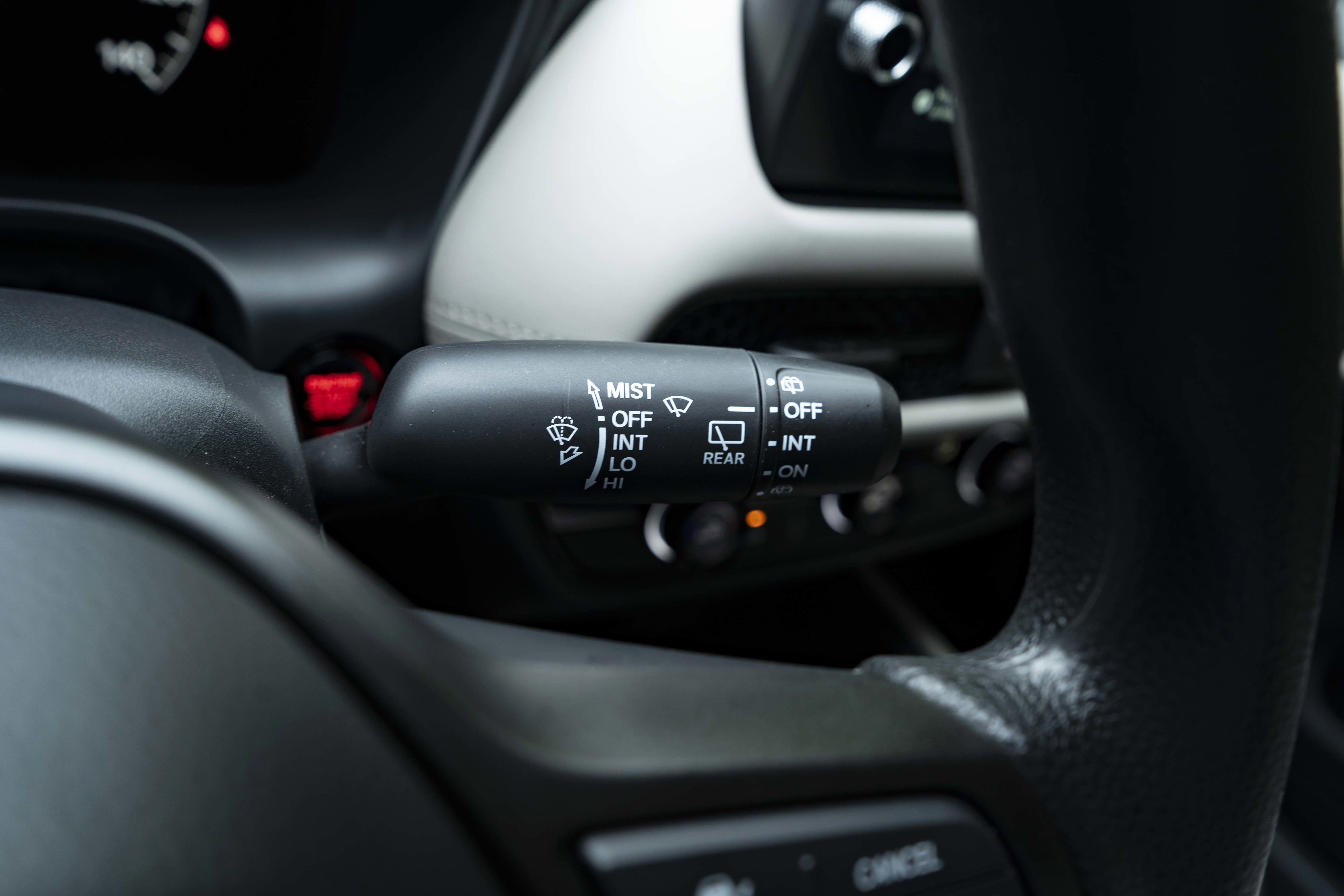 Certified 2026 Honda HR-V LX image 24