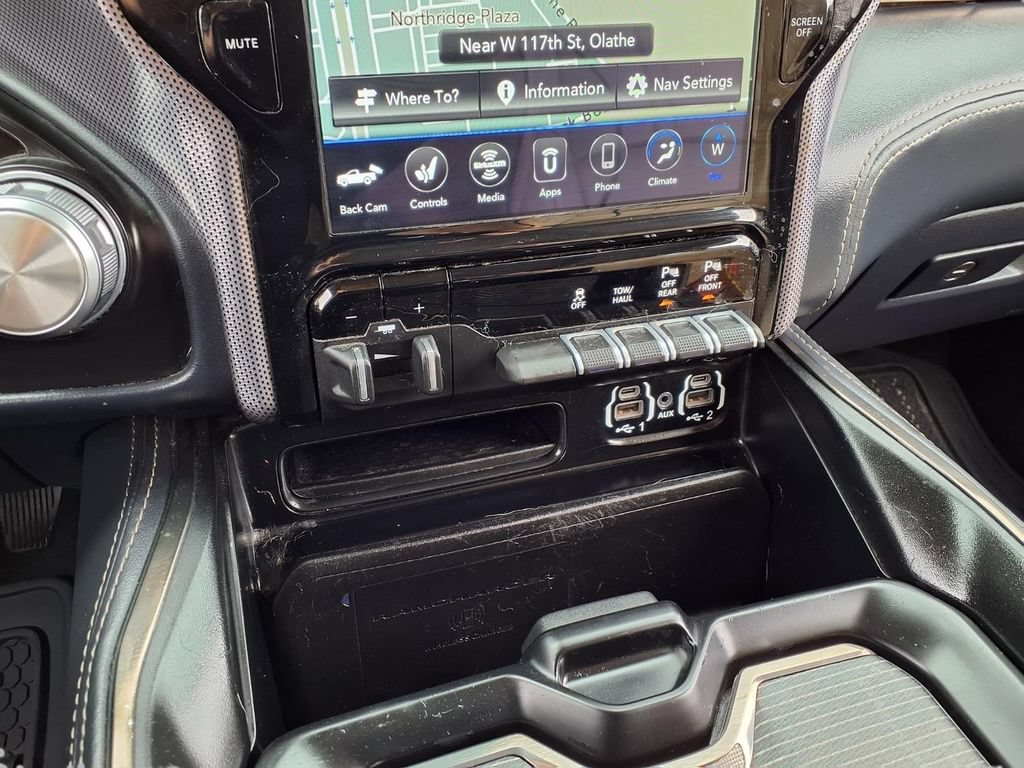 Used 2021 RAM 2500 Limited w/ Body Color Bumper Group AWD/4WD image 9