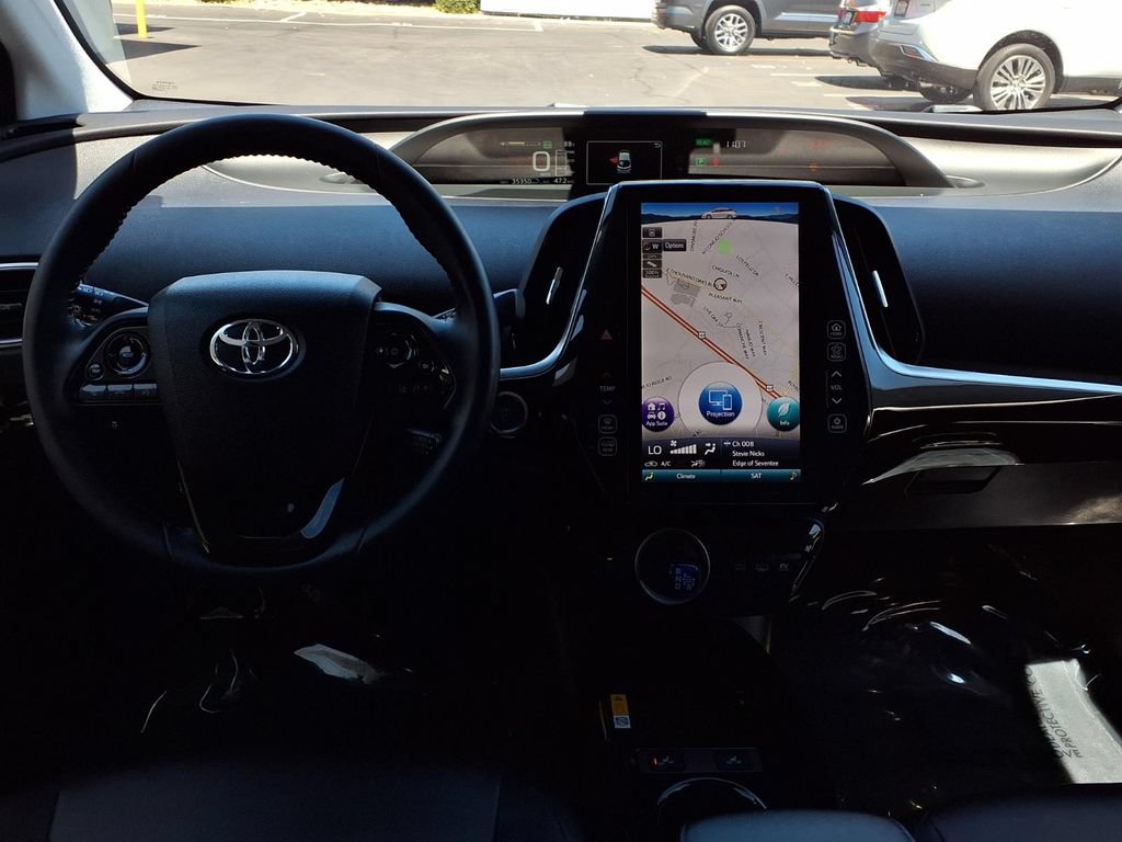 Used 2020 Toyota Prius Prime XLE FWD image 19