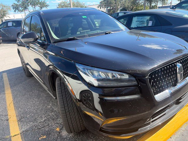 Used 2021 Lincoln Corsair Reserve FWD image 3