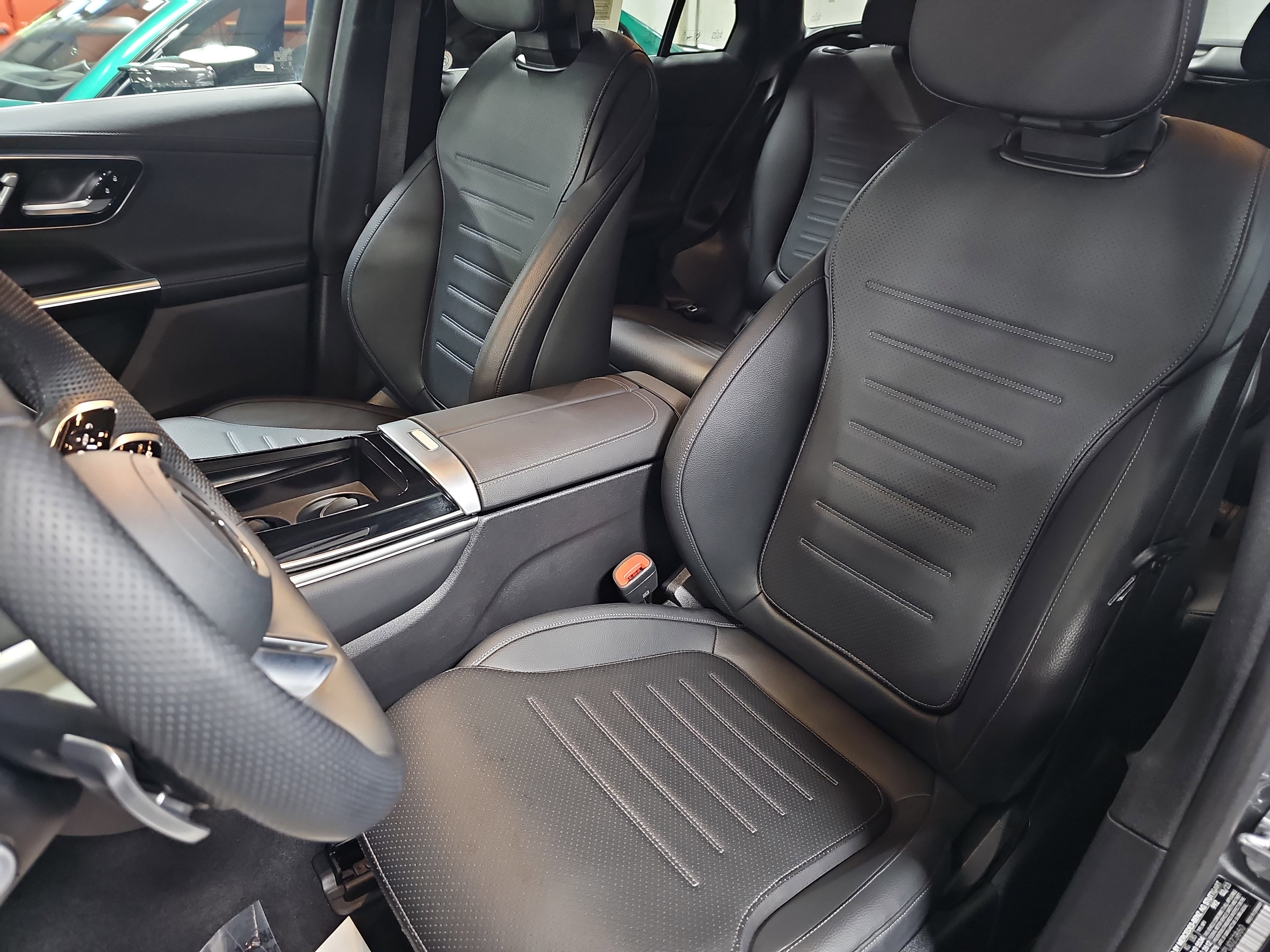 Certified 2023 Mercedes-Benz GLC 300 4MATIC image 17
