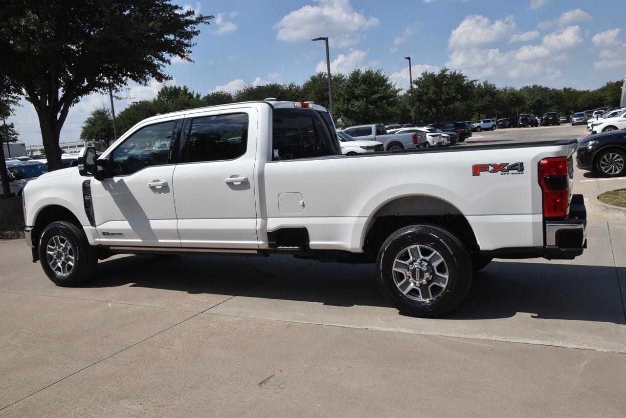 Used 2023 Ford F250 Lariat w/ Lariat Ultimate Package AWD/4WD image 11