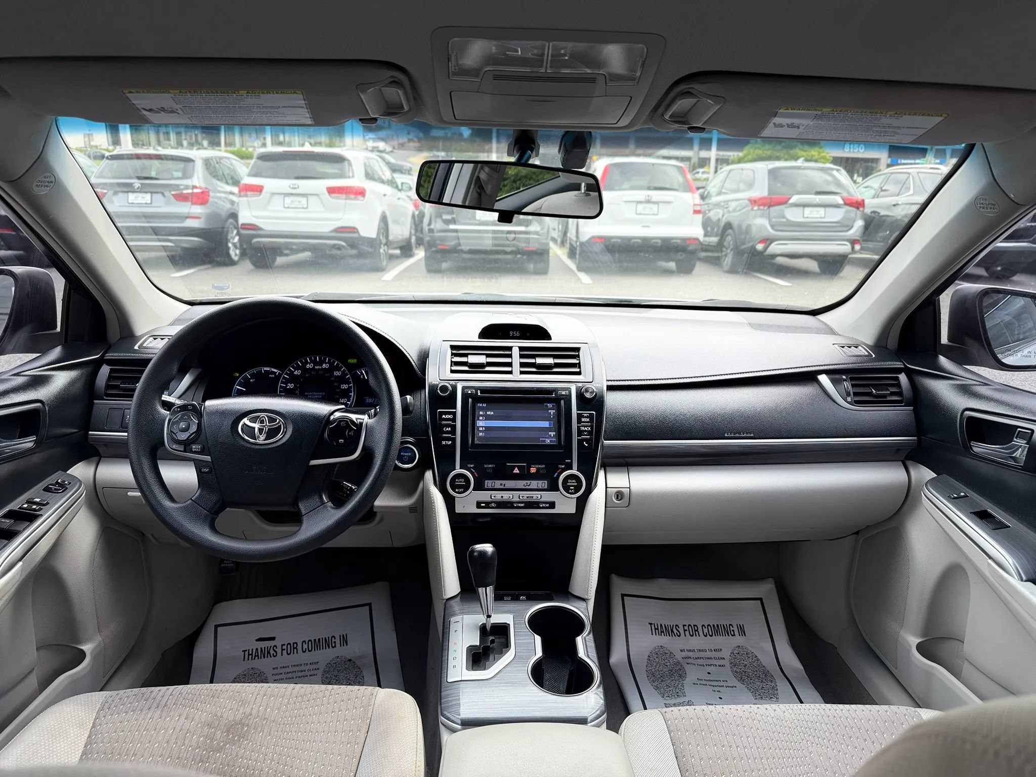 Used 2014 Toyota Camry LE FWD image 11