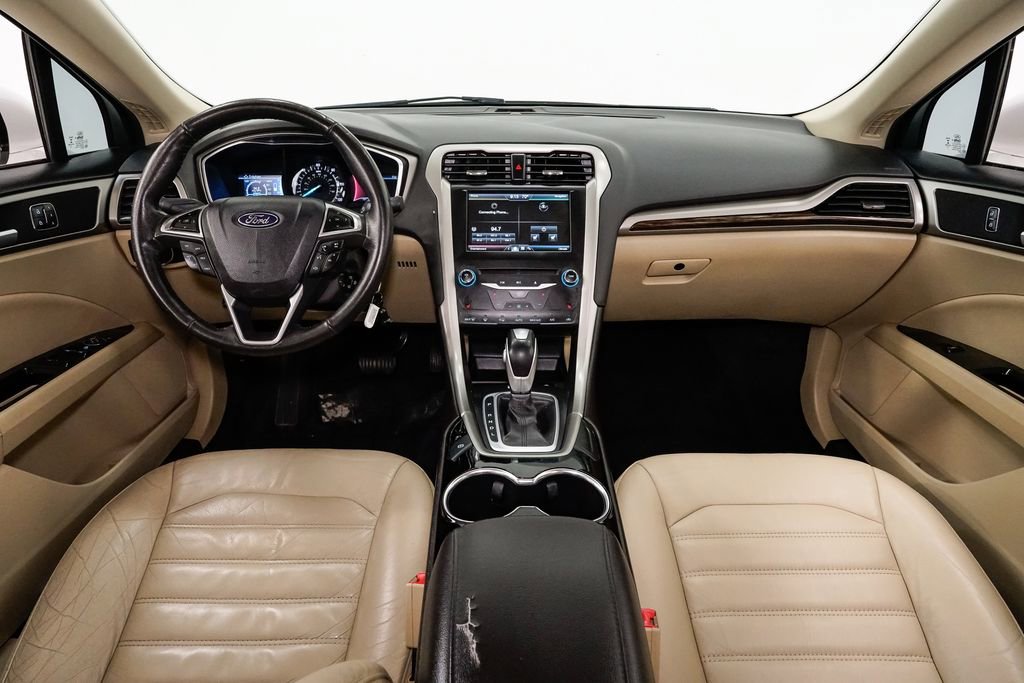 Used 2014 Ford Fusion SE w/ Equipment Group 502A image 21