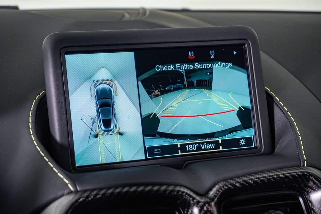 Used 2023 Aston Martin V8 Vantage Coupe RWD image 31