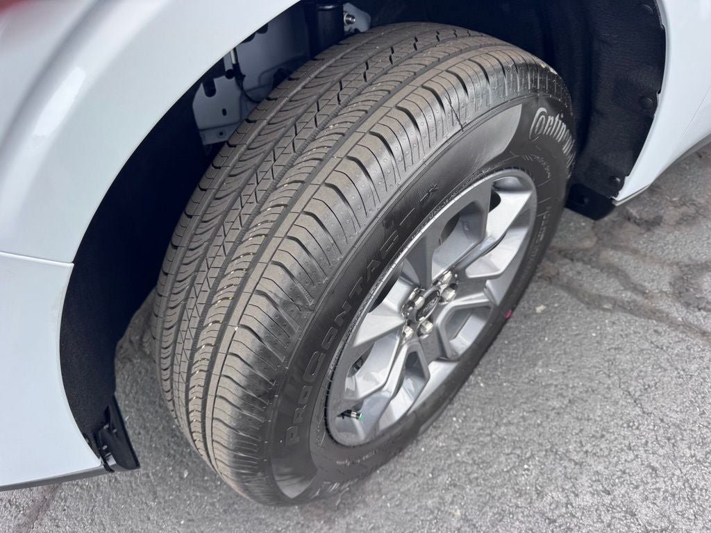 New 2026 Ford Maverick XLT FWD image 14