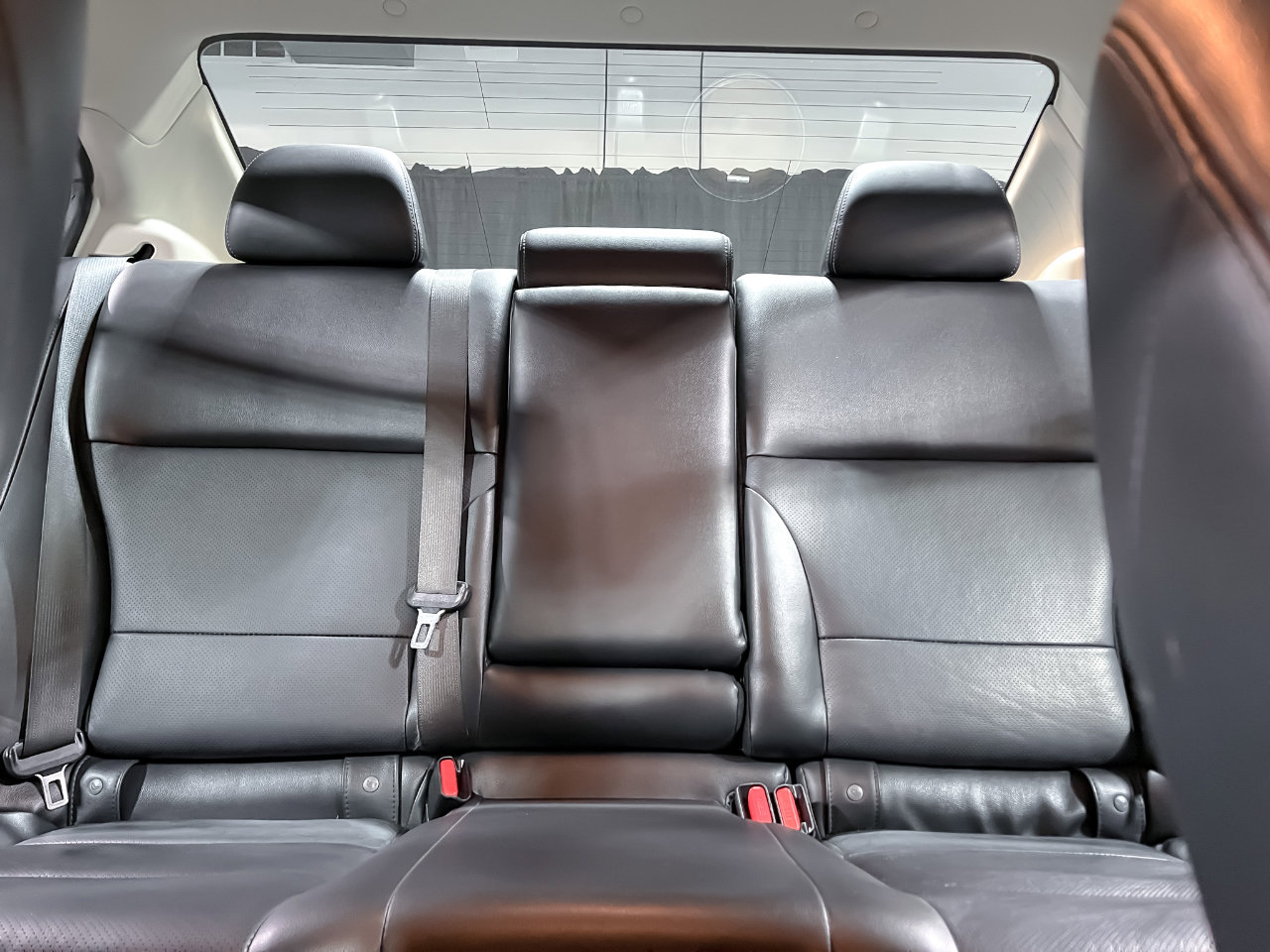 Used 2015 Subaru Legacy 2.5i Limited image 32