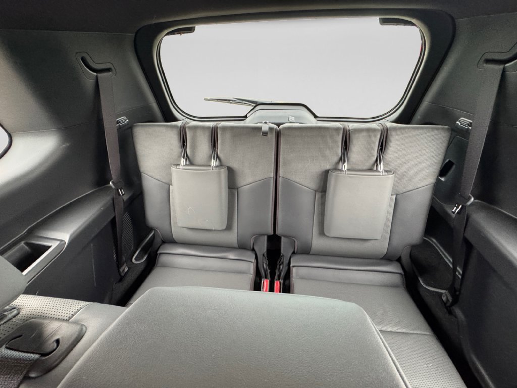 Used 2025 Lexus GX 550 w/ Accessory Package (Z1) AWD/4WD image 21