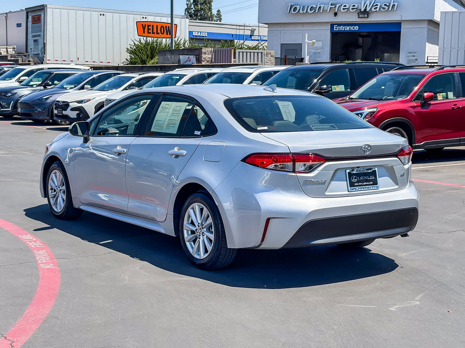 Used 2023 Toyota Corolla LE w/ LE Premium Package FWD image 2