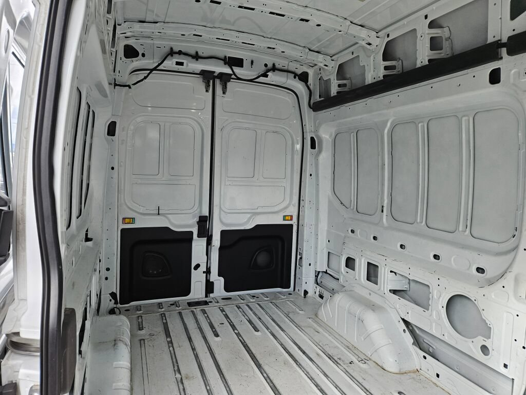 Used 2023 Ford Transit 250 148 High Roof AWD image 14