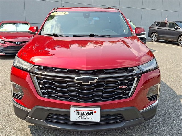 Used 2023 Chevrolet Traverse RS image 29
