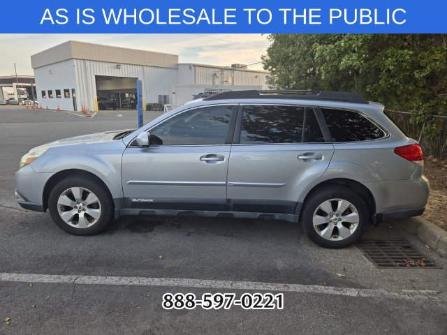 Used 2012 Subaru Outback 2.5i Limited AWD/4WD image 2