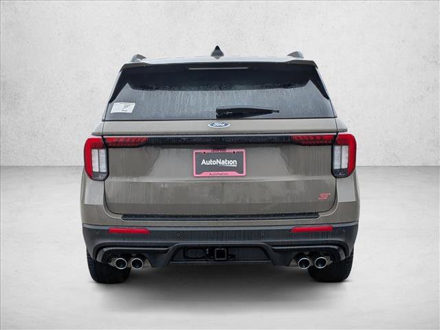 New 2026 Ford Explorer ST-Line w/ ST-Line Street Pack image 7