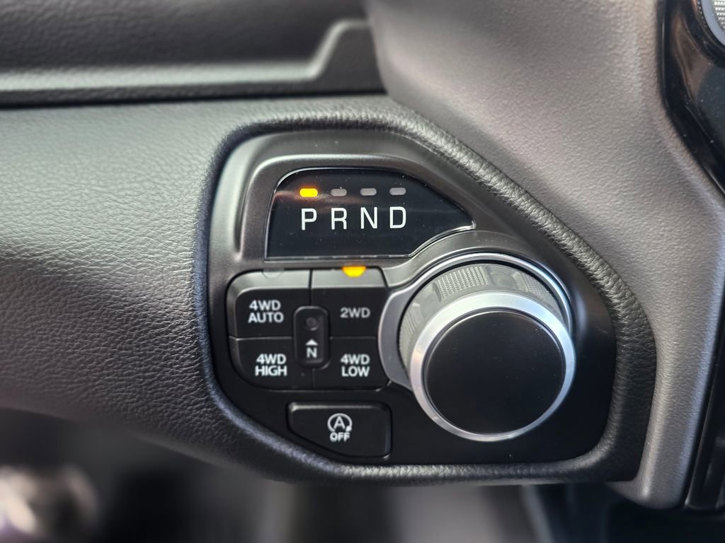 Used 2024 RAM 1500 Big Horn image 31