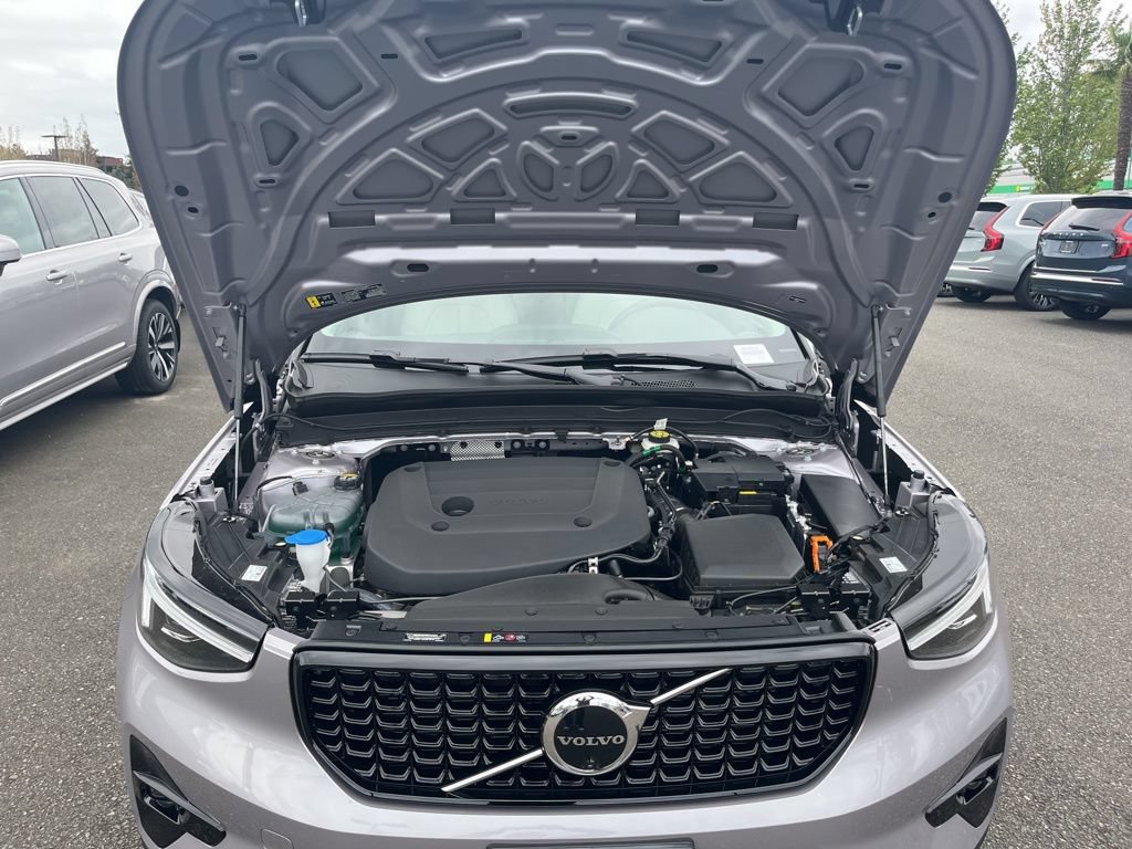 New 2026 Volvo XC40 B5 Ultra w/ Climate Package AWD/4WD image 29