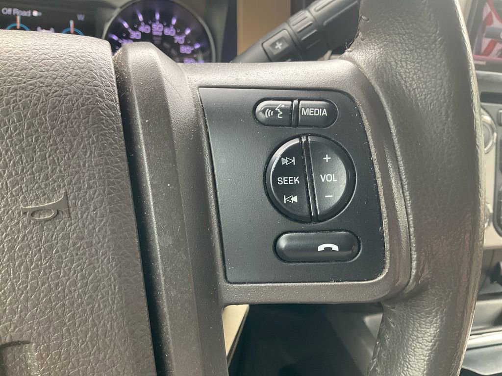 Used 2014 Ford F250 Lariat image 20
