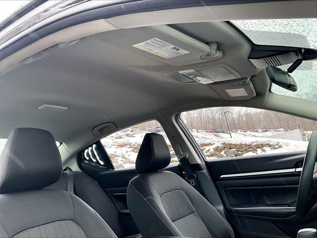 Used 2022 Nissan Altima 2.5 SV image 17