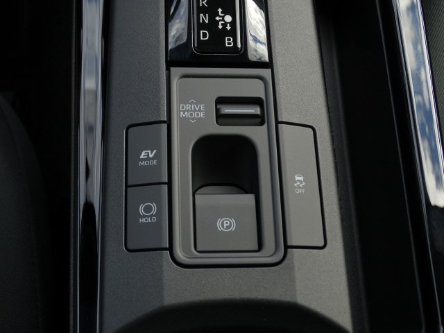 New 2026 Toyota Prius LE FWD image 25