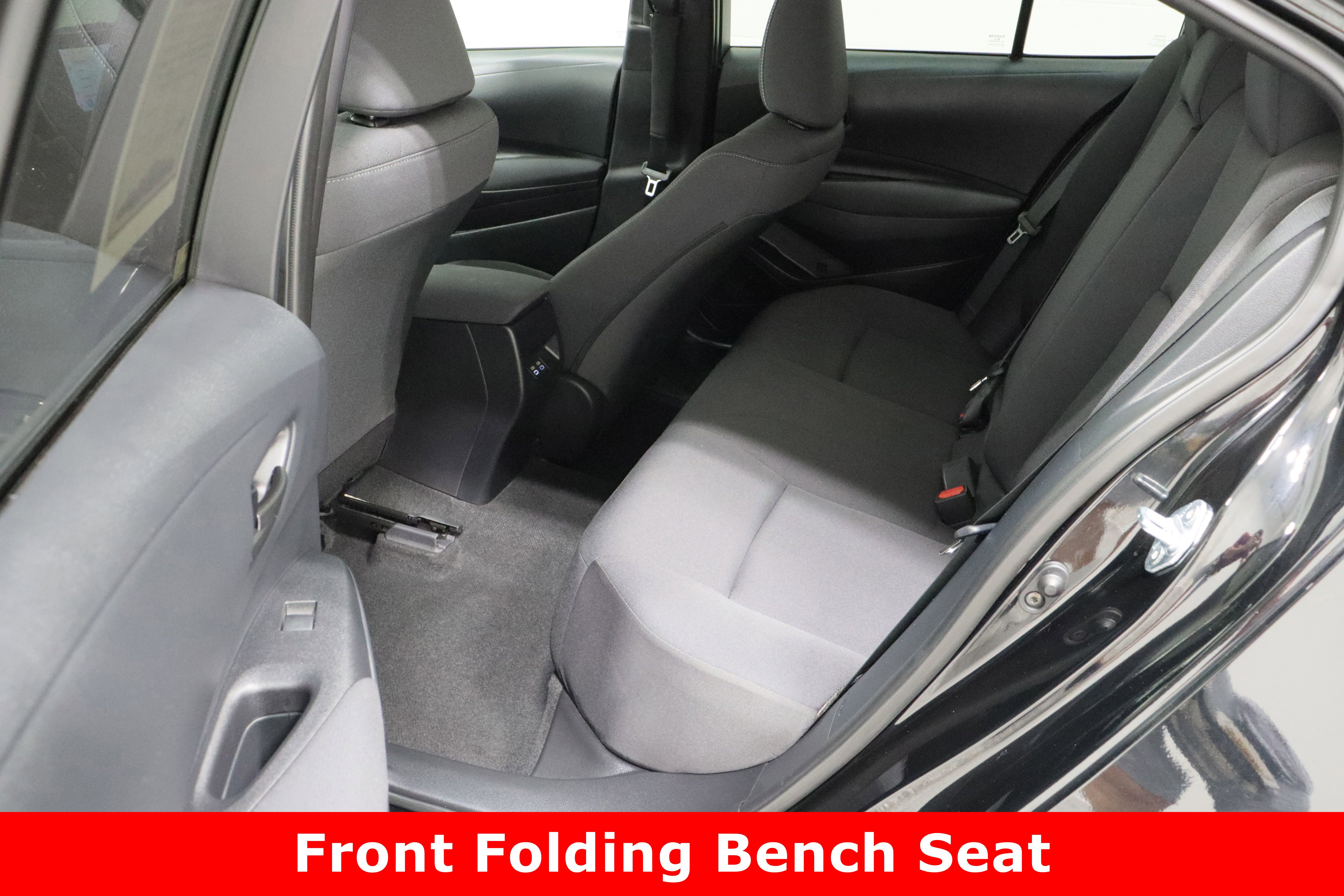 Used 2025 Toyota Corolla LE image 25