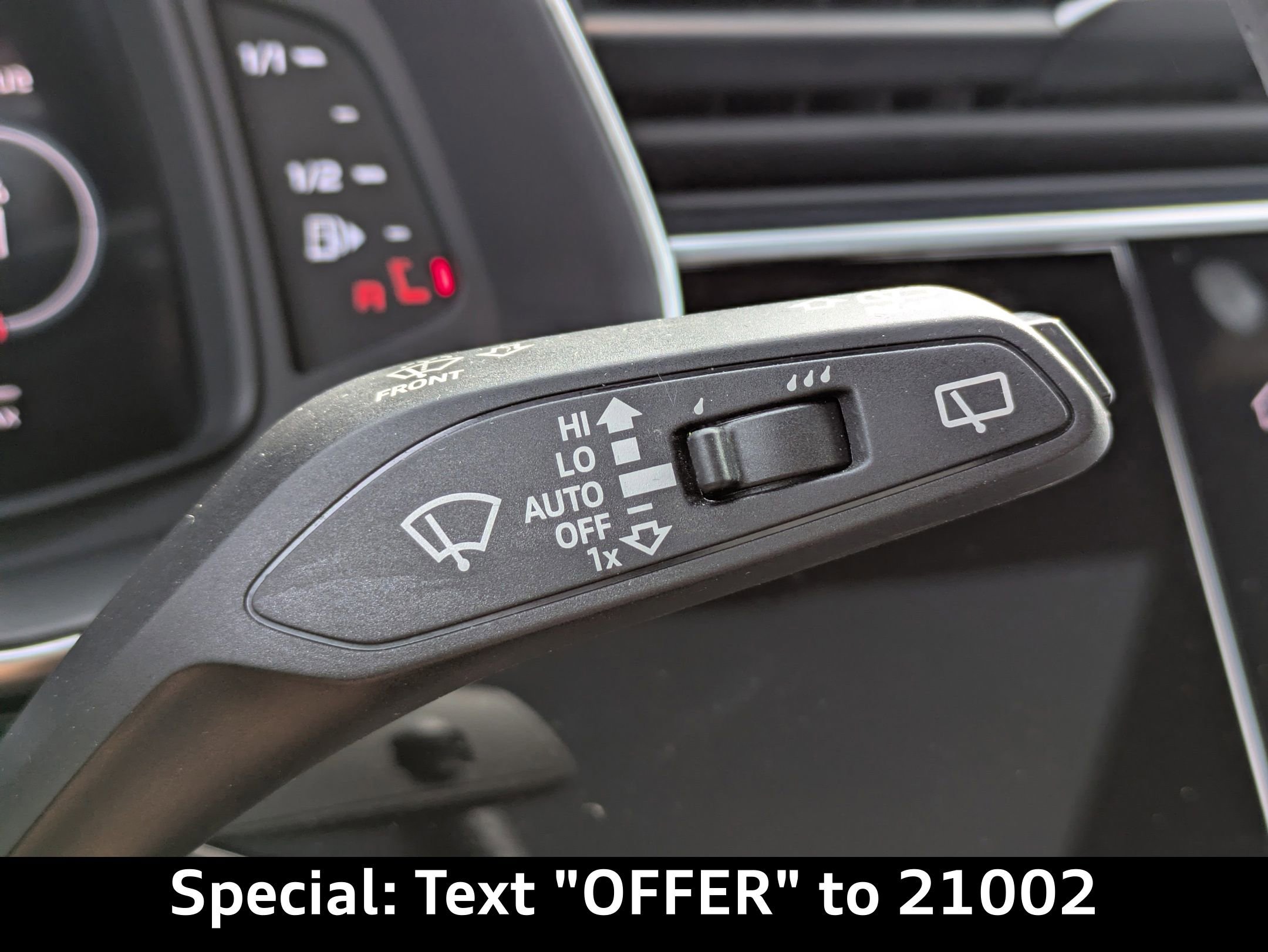 Used 2021 Audi RS Q8 image 32