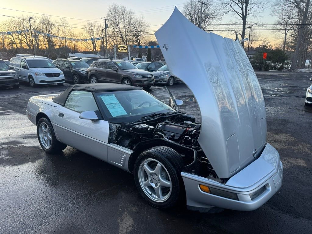 Used 1996 Chevrolet Corvette Convertible image 30