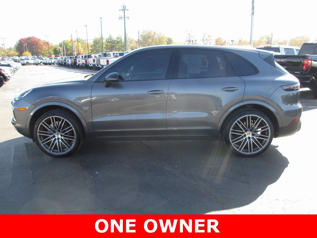 Used 2023 Porsche Cayenne image 9