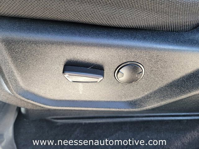 Used 2020 Ford F150 Raptor AWD/4WD image 17