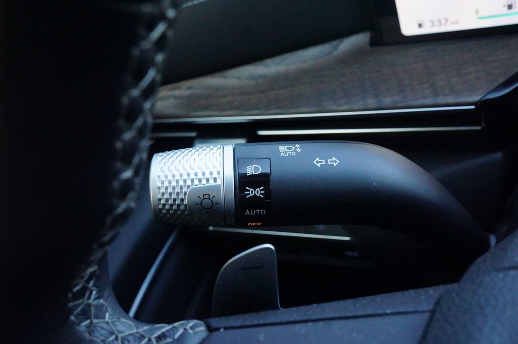 New 2025 Genesis GV80 2.5T Select image 12