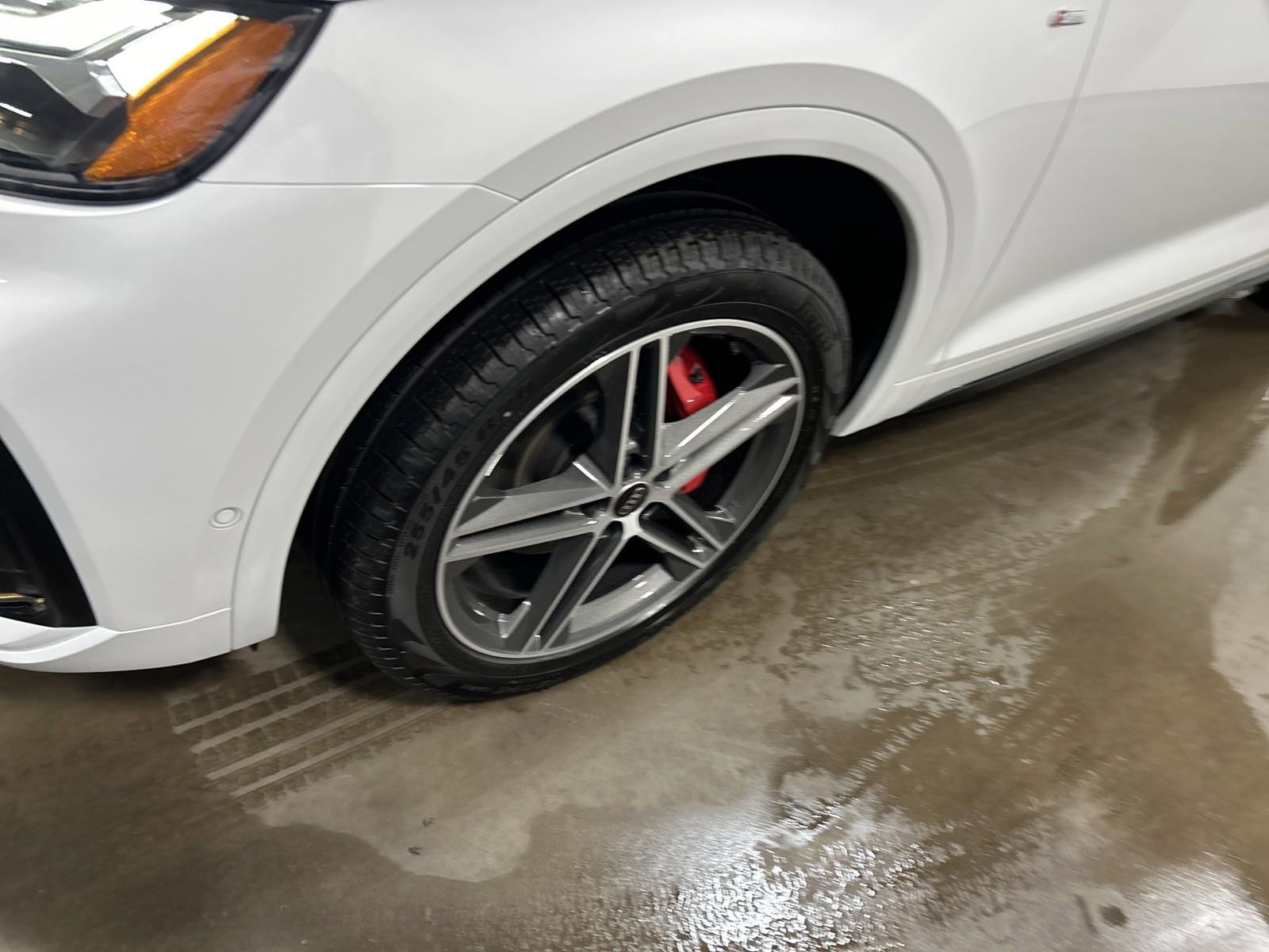 New 2024 Audi Q5 e Prestige image 9