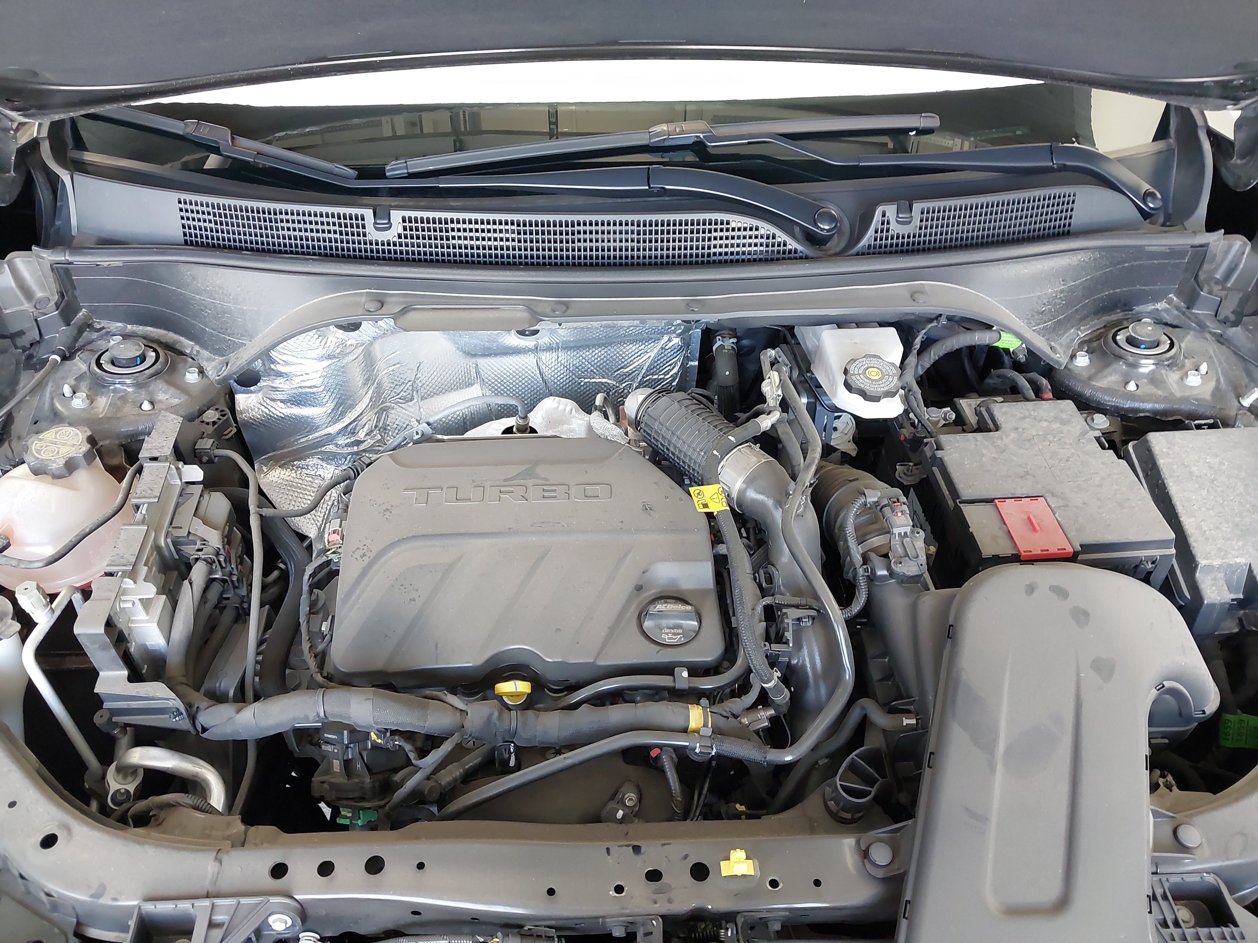Used 2025 Buick Envista Avenir FWD image 30