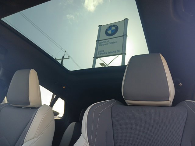 New 2026 BMW X2 xDrive28i w/ Technology Package AWD/4WD image 26