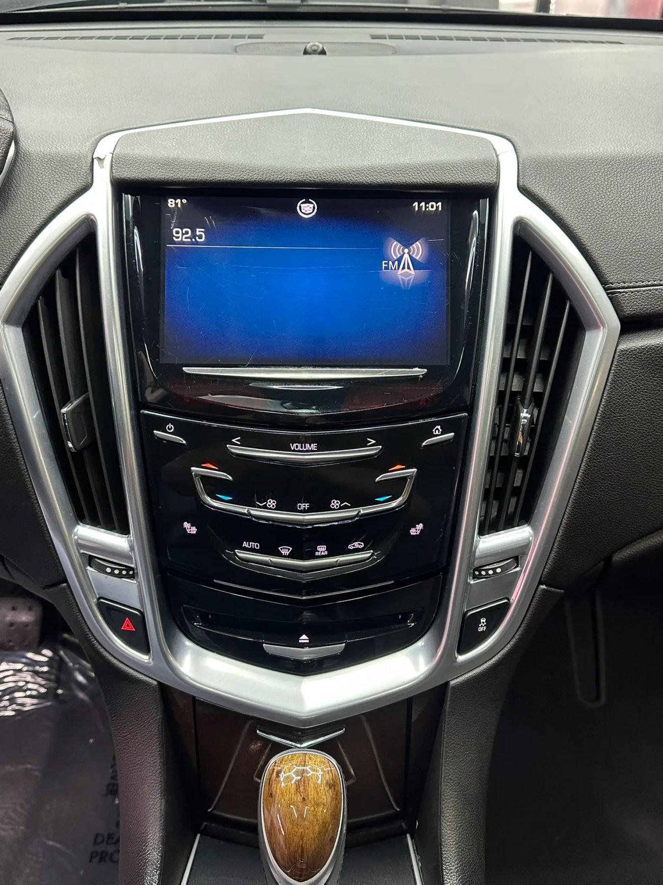 Used 2013 Cadillac SRX Luxury w/ Driver Awareness Package FWD image 15