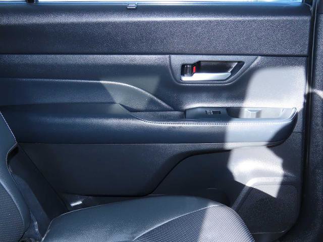 Used 2024 Toyota Grand Highlander Hybrid MAX Platinum image 23