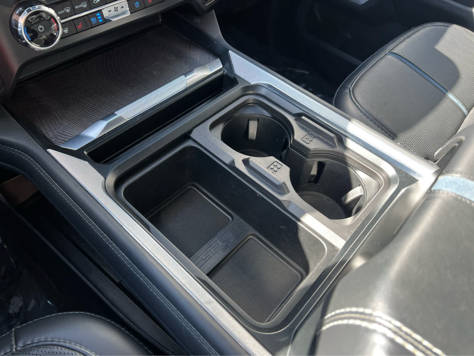 Certified 2025 Ford F350 Platinum AWD/4WD image 39