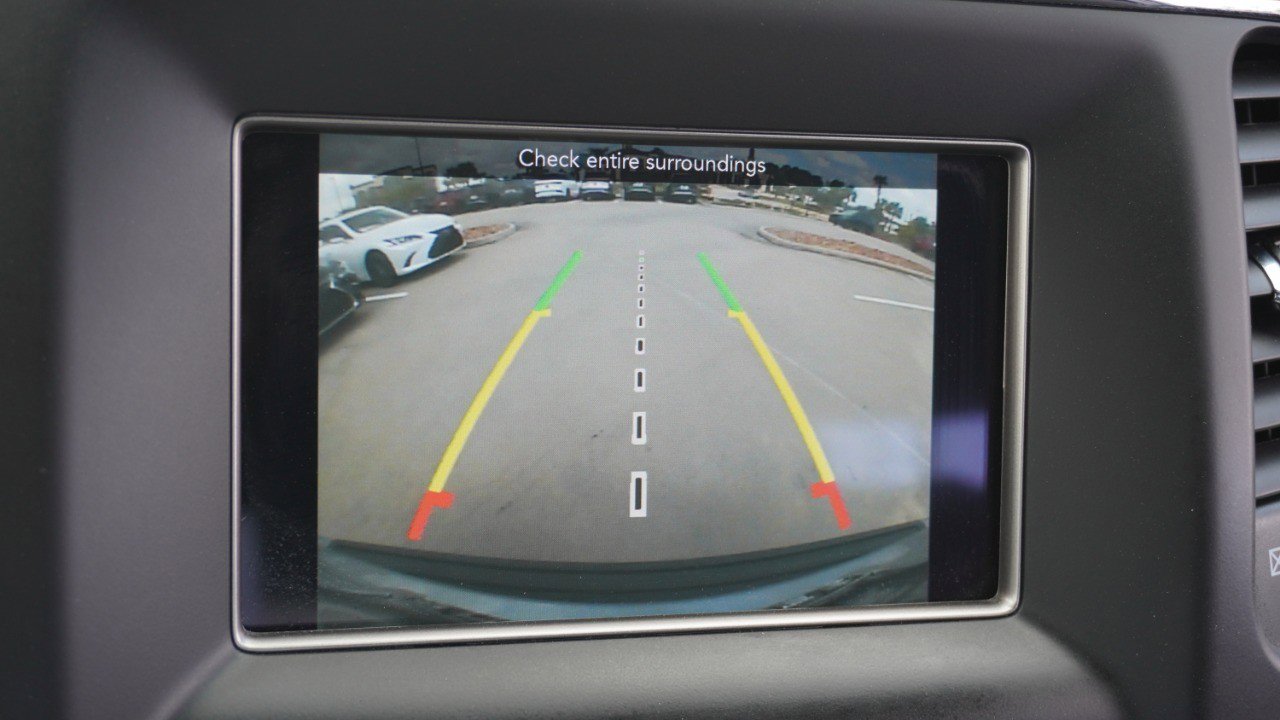 Used 2018 Jeep Grand Cherokee Laredo image 16