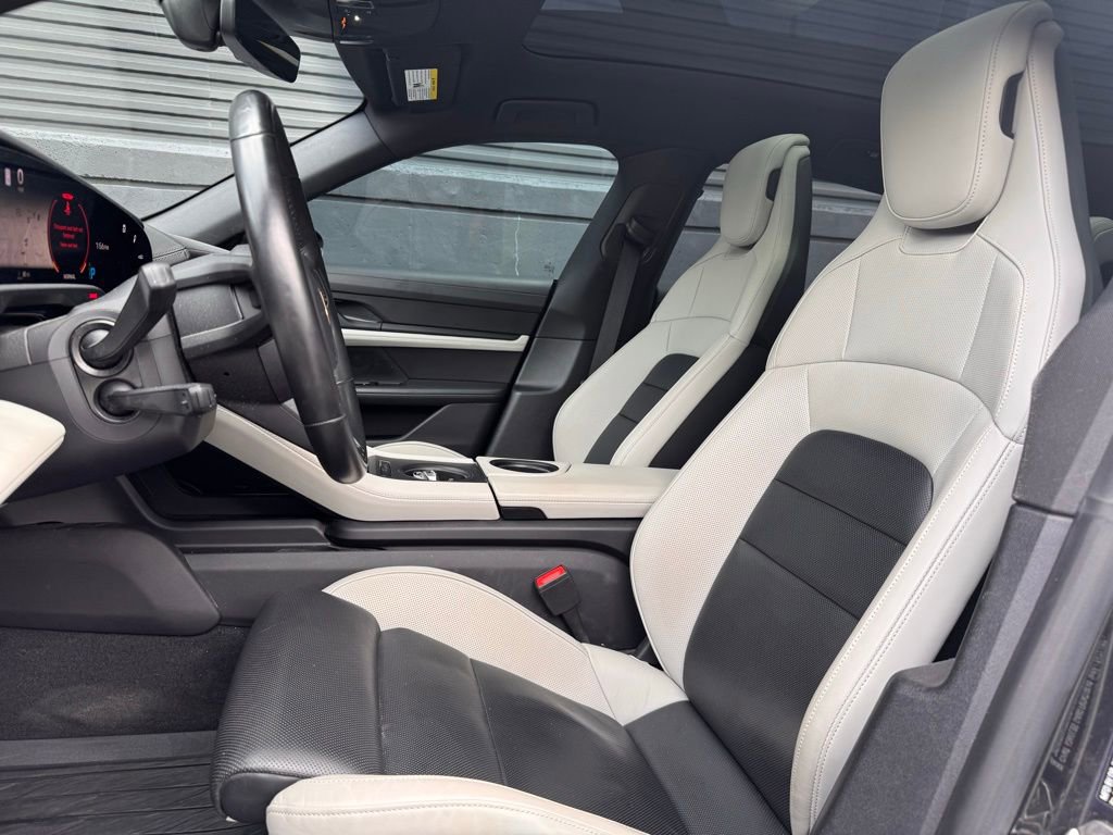 Certified 2022 Porsche Taycan 4 Cross Turismo AWD/4WD image 5