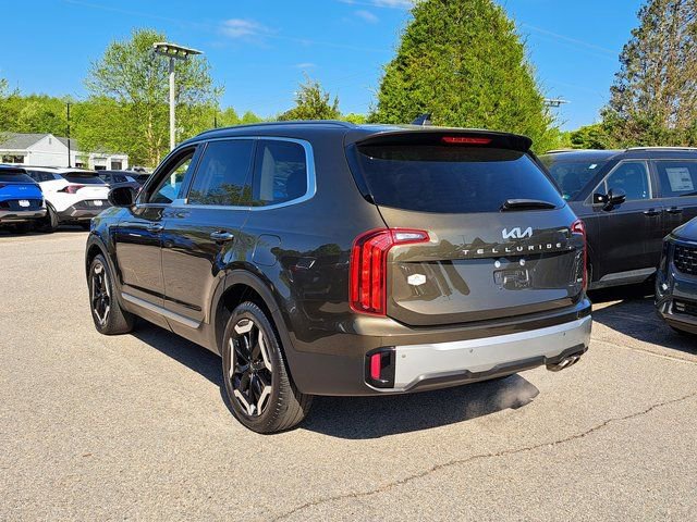 Used 2023 Kia Telluride S AWD/4WD image 7