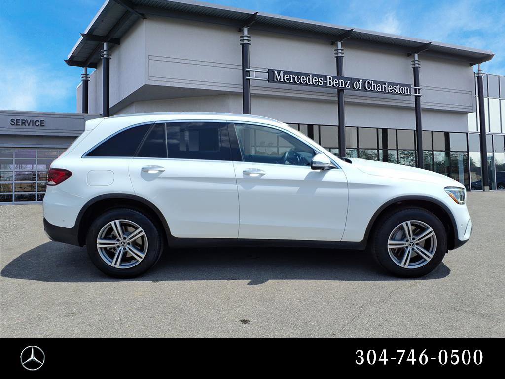 Certified 2022 Mercedes-Benz GLC 300 4MATIC image 2