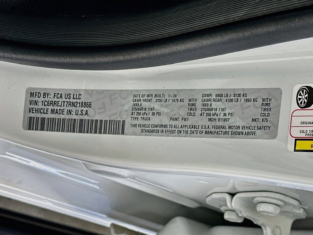 Used 2024 RAM 1500 Laramie RWD image 36