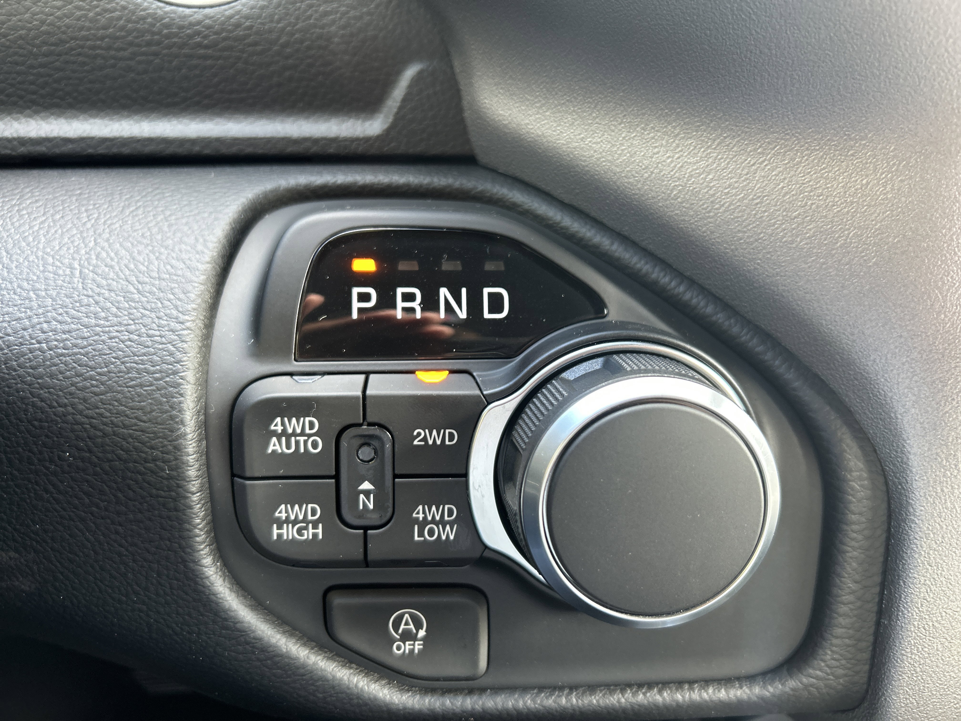 New 2026 RAM 1500 4x4 Crew Cab image 23